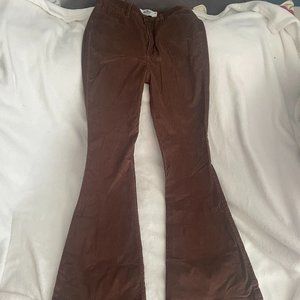 Hollister, Ultra High-Rise, Flair, brown corduroy pants. Size 5R/W27